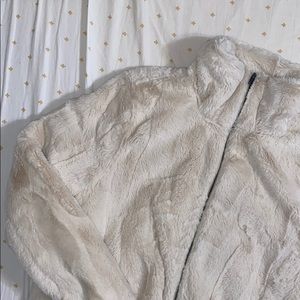 Faux Fur Zip-up Jacket